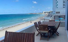 capitan suites sea view